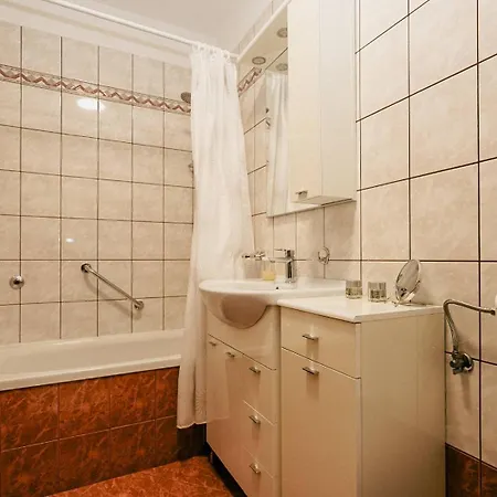 Natasa Apartment *
