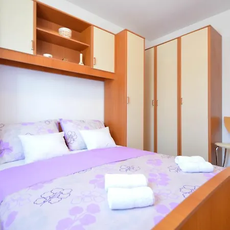 Natasa Apartment Novi Vinodolski